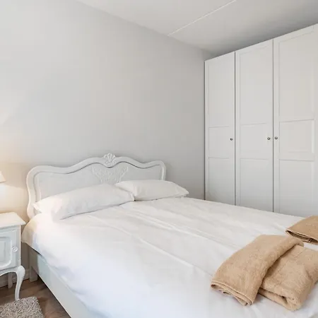 Apartman Airhome - Black&white Tallinn