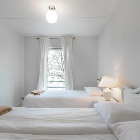 Airhome - Black&white