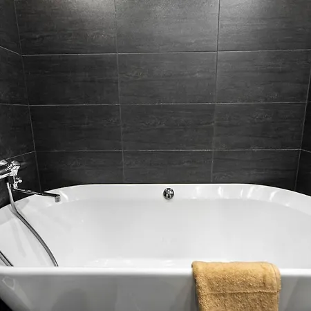 Airhome - Black&white Appartement *