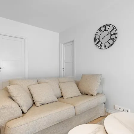 Apartamento Airhome - Black&white Talin